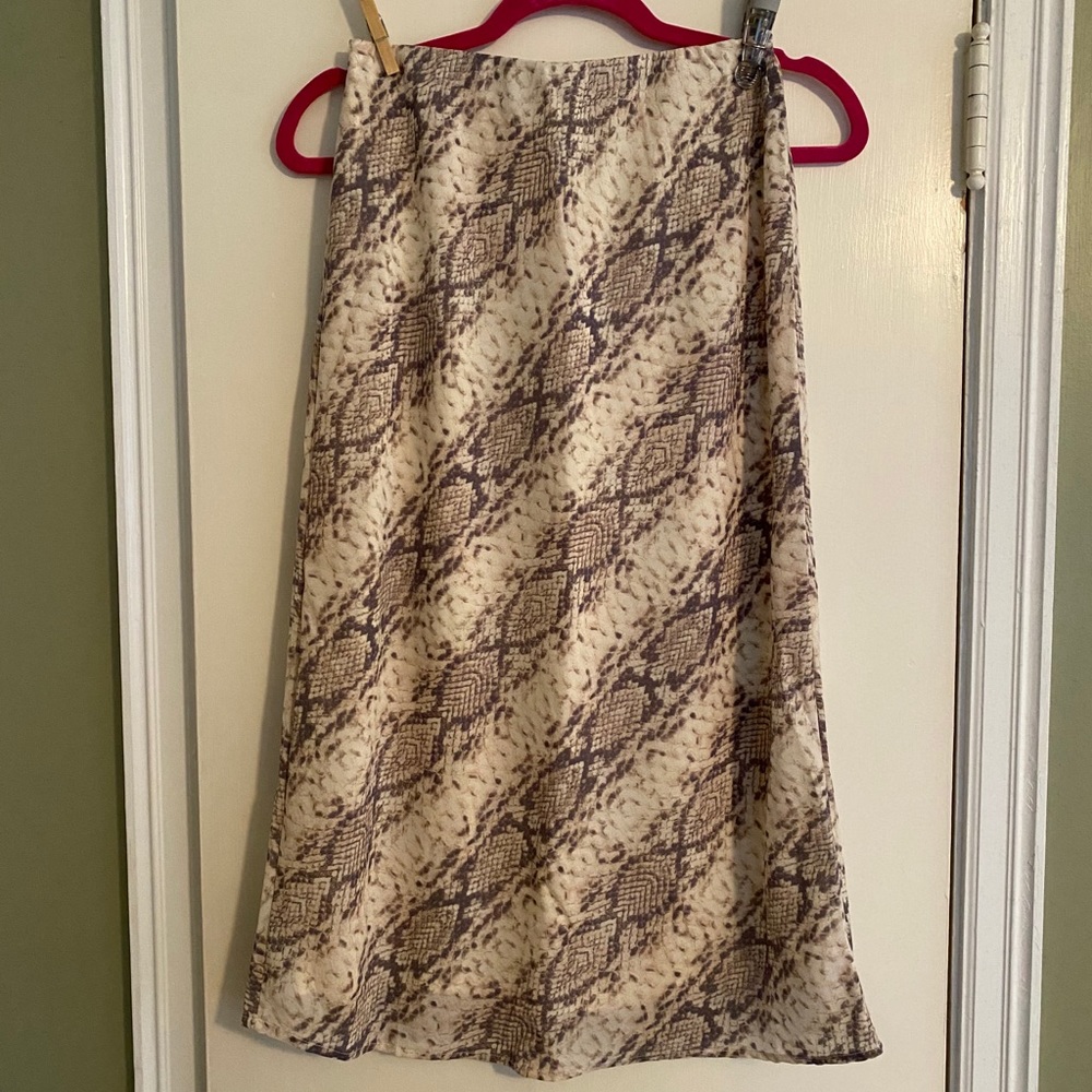 ❤️ Snakeskin Print Pencil Skirt